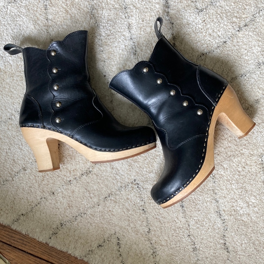 Swedish Hasbeens black granny boots 37 6.5